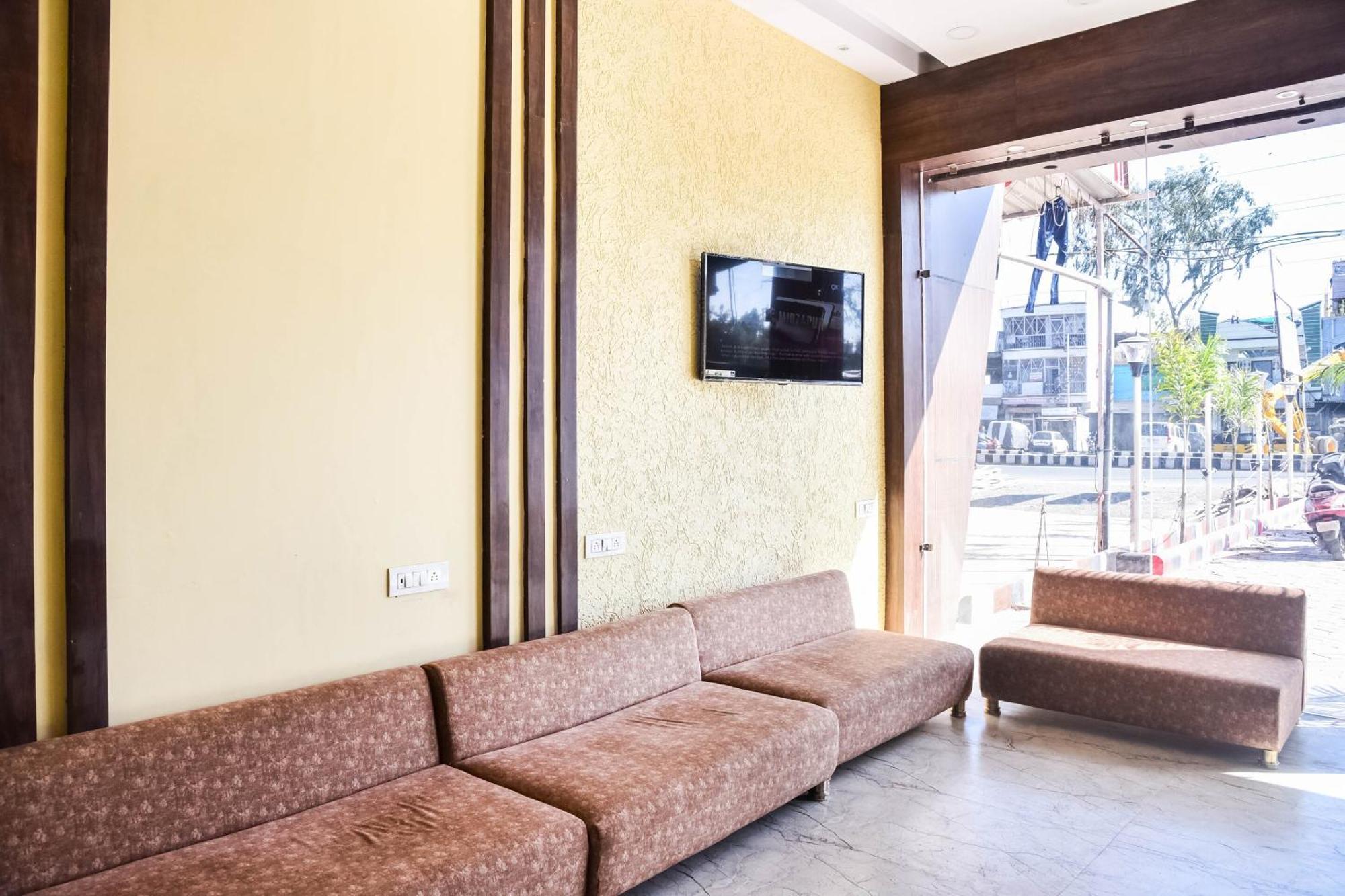 Hotel O Manglam Palace Bhopal Eksteriør bilde