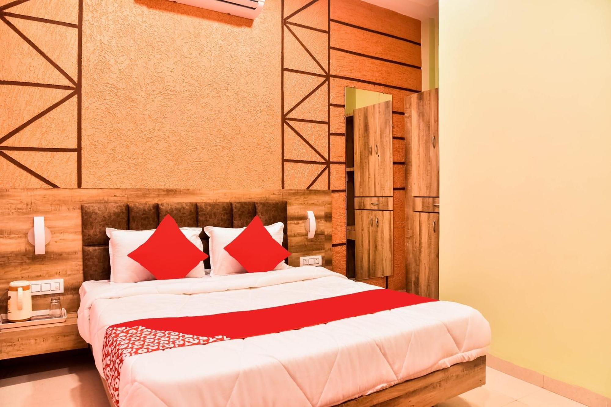 Hotel O Manglam Palace Bhopal Eksteriør bilde